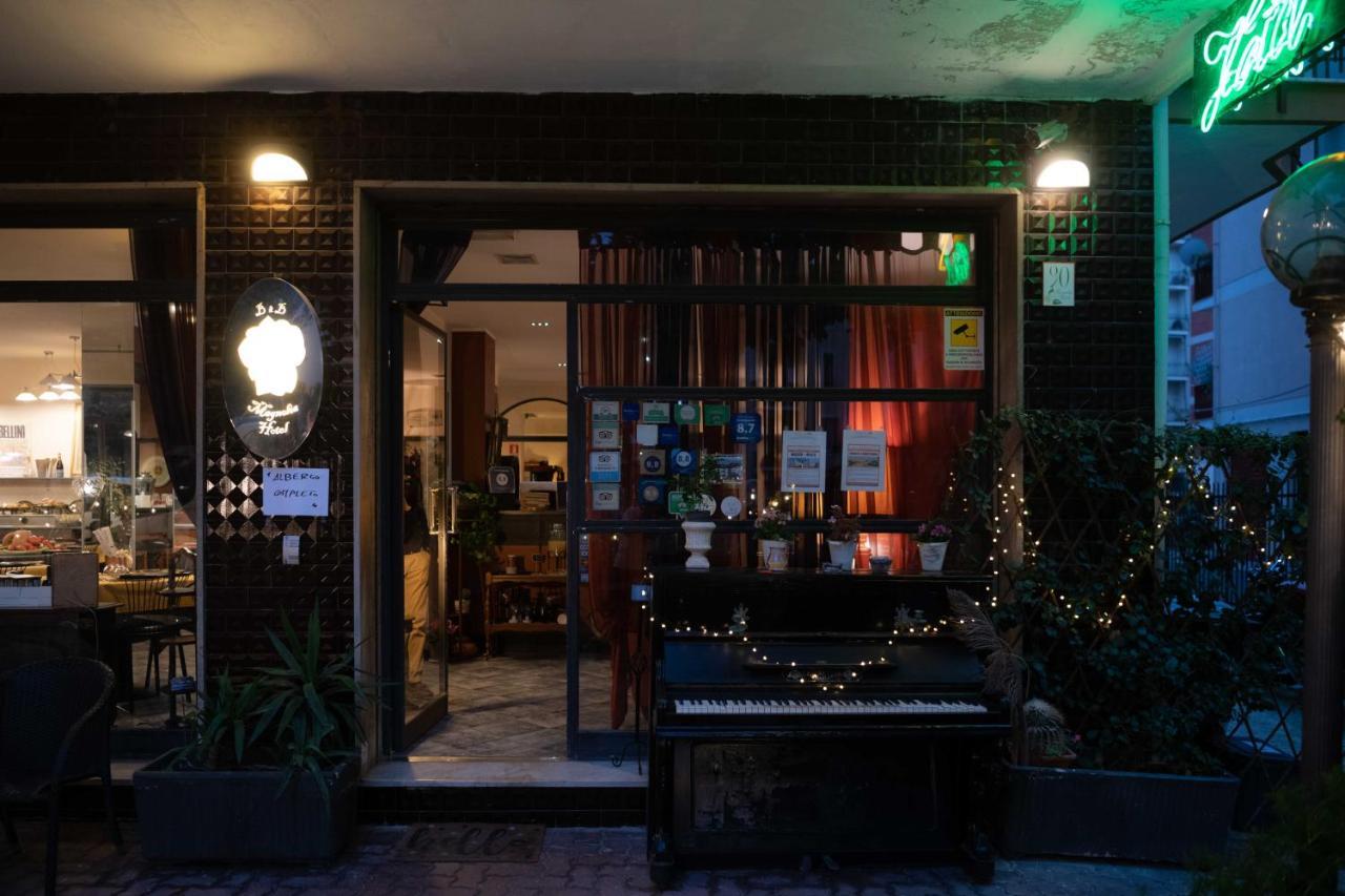 玛尼诺利亚酒店 阿尔本加 外观 照片